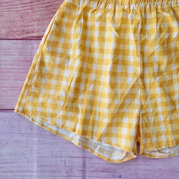 Petal & Pup Yellow Gingham Women's Shorts - Picture 4 of 6
